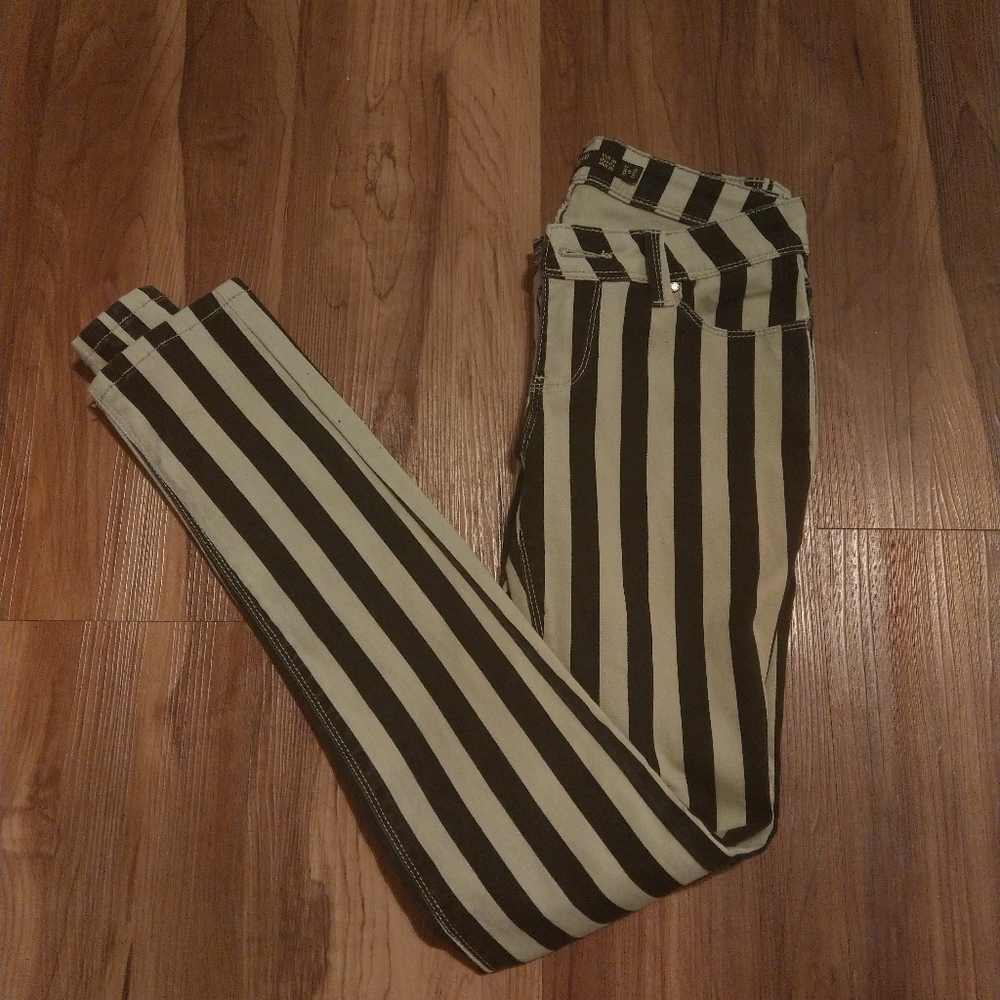 striped pants